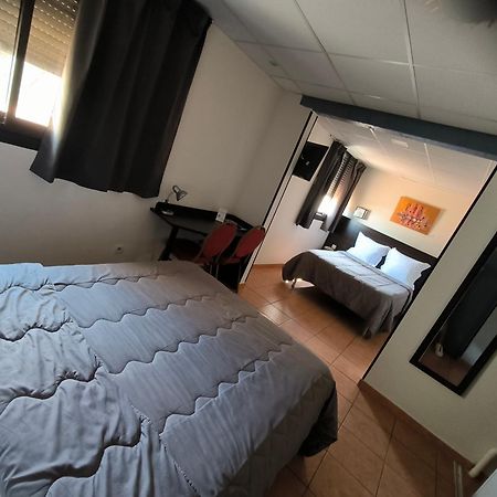 Hotel L'Hacienda Martigues Kültér fotó