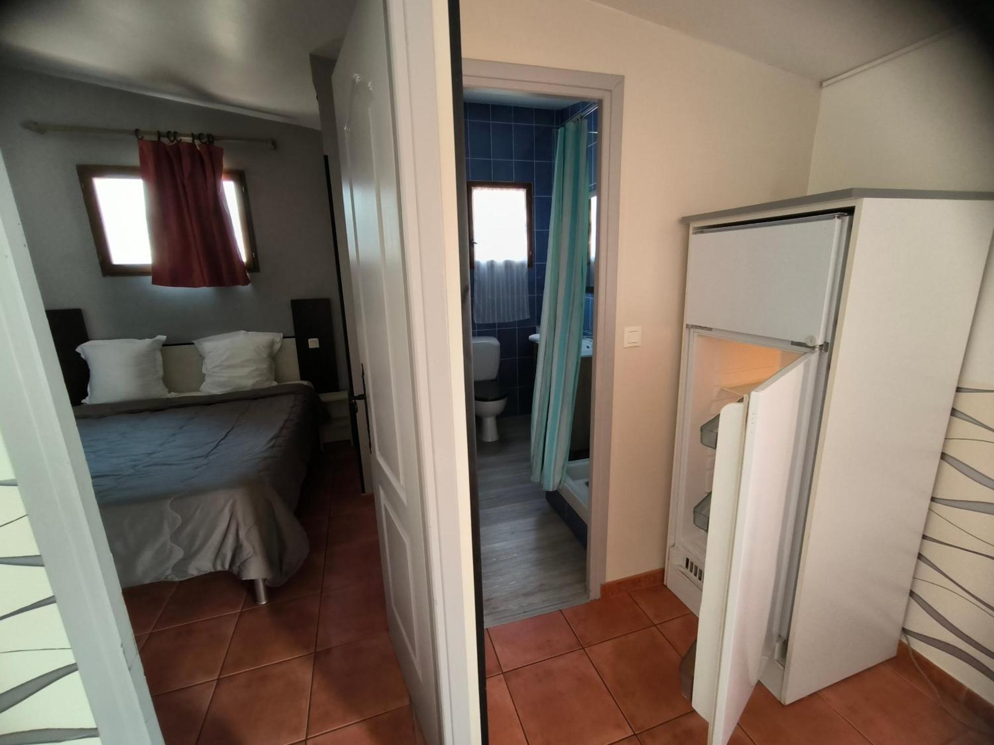 Hotel L'Hacienda Martigues Kültér fotó