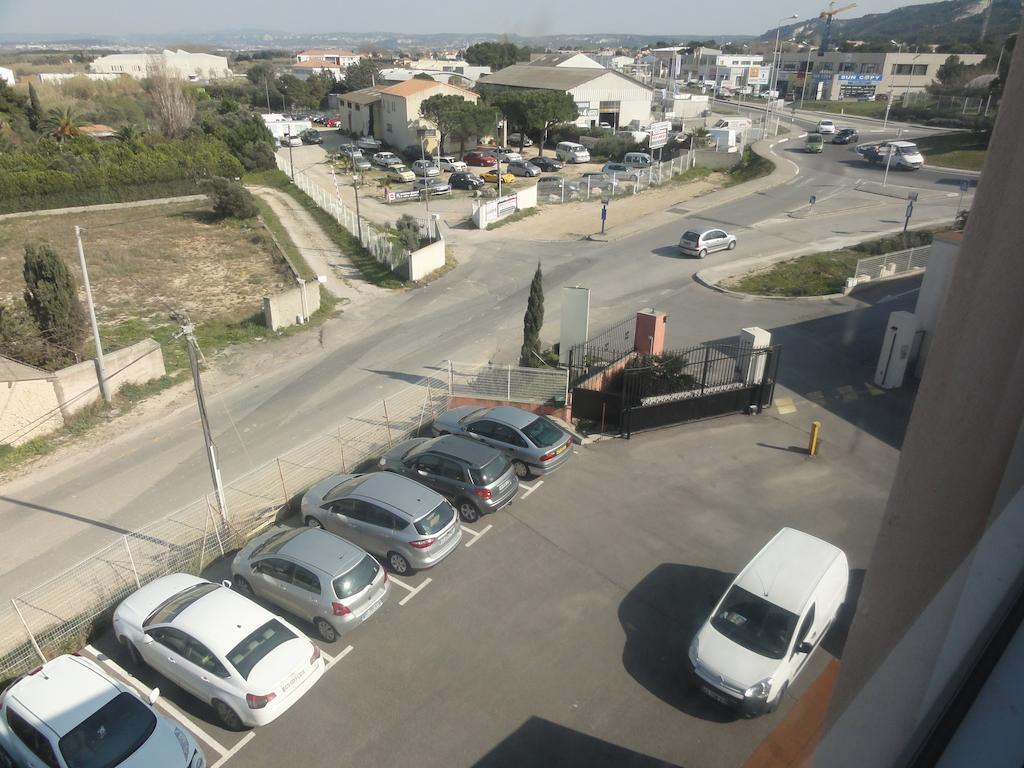 Hotel L'Hacienda Martigues Kültér fotó