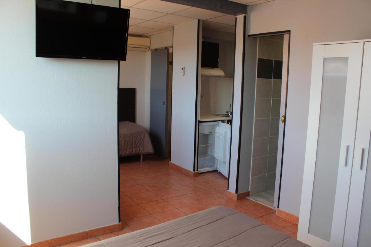 Hotel L'Hacienda Martigues Kültér fotó
