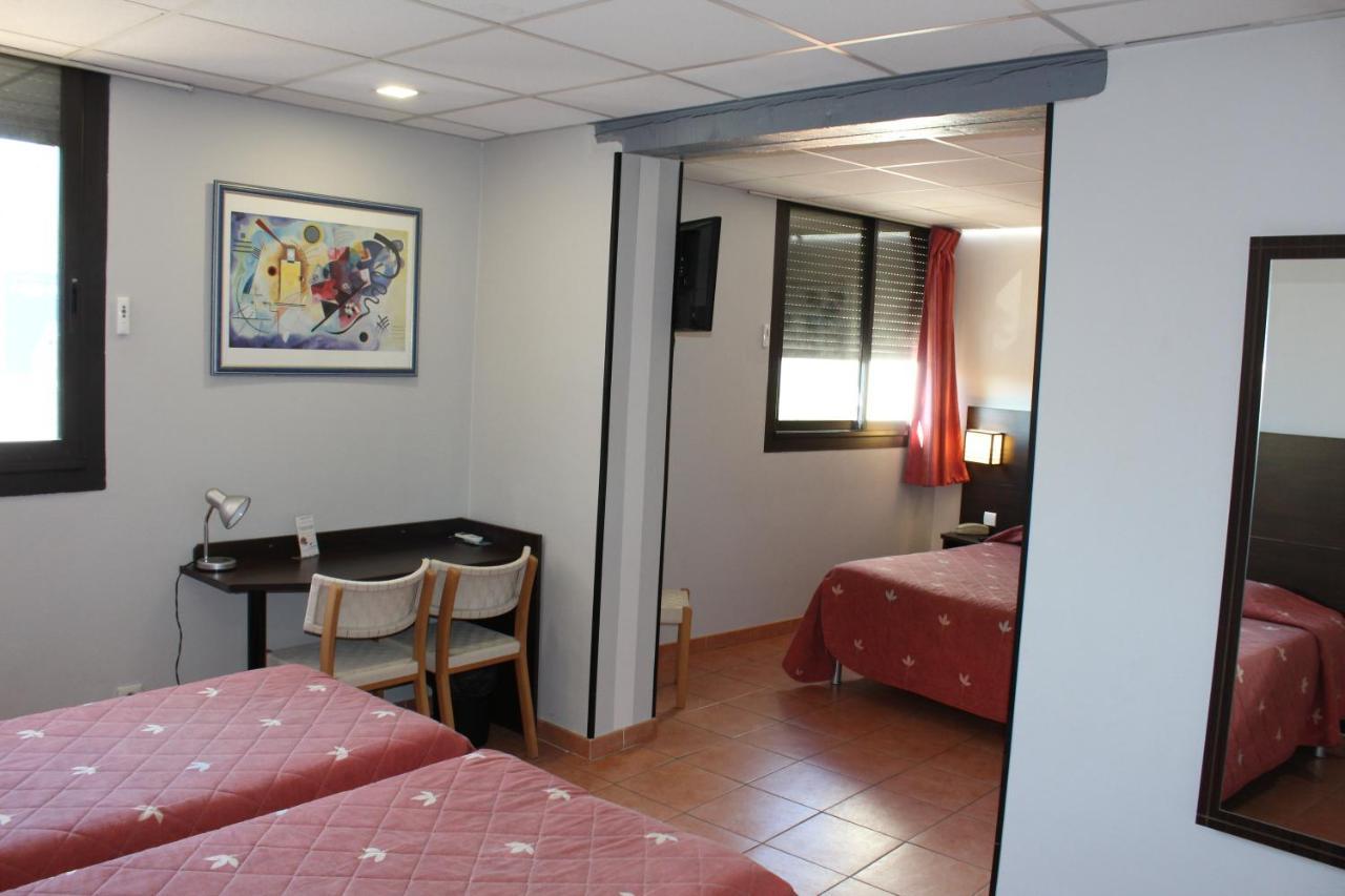 Hotel L'Hacienda Martigues Kültér fotó